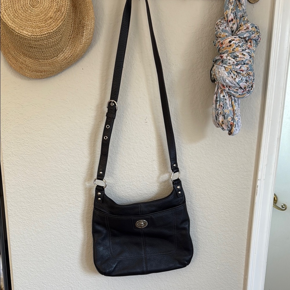 Coach Black Leather crossbody